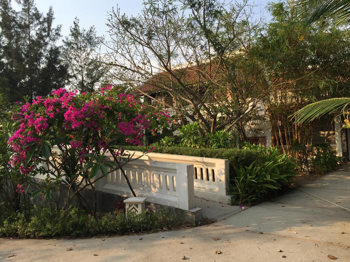 路易斯顺化海滩精品度假村 外观 照片